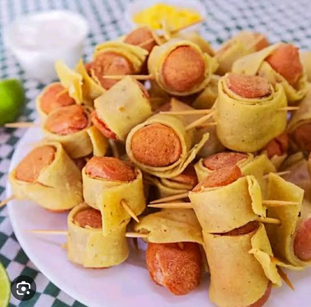 Salchitacos